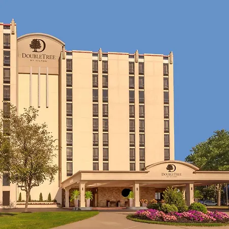 Doubletree By Hilton Philadelphia Airport-3