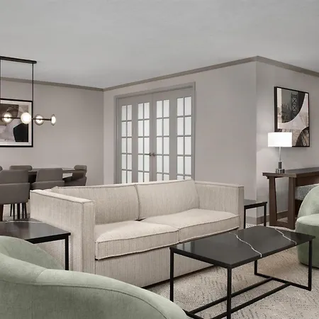 Doubletree By Hilton Philadelphia Airport-2